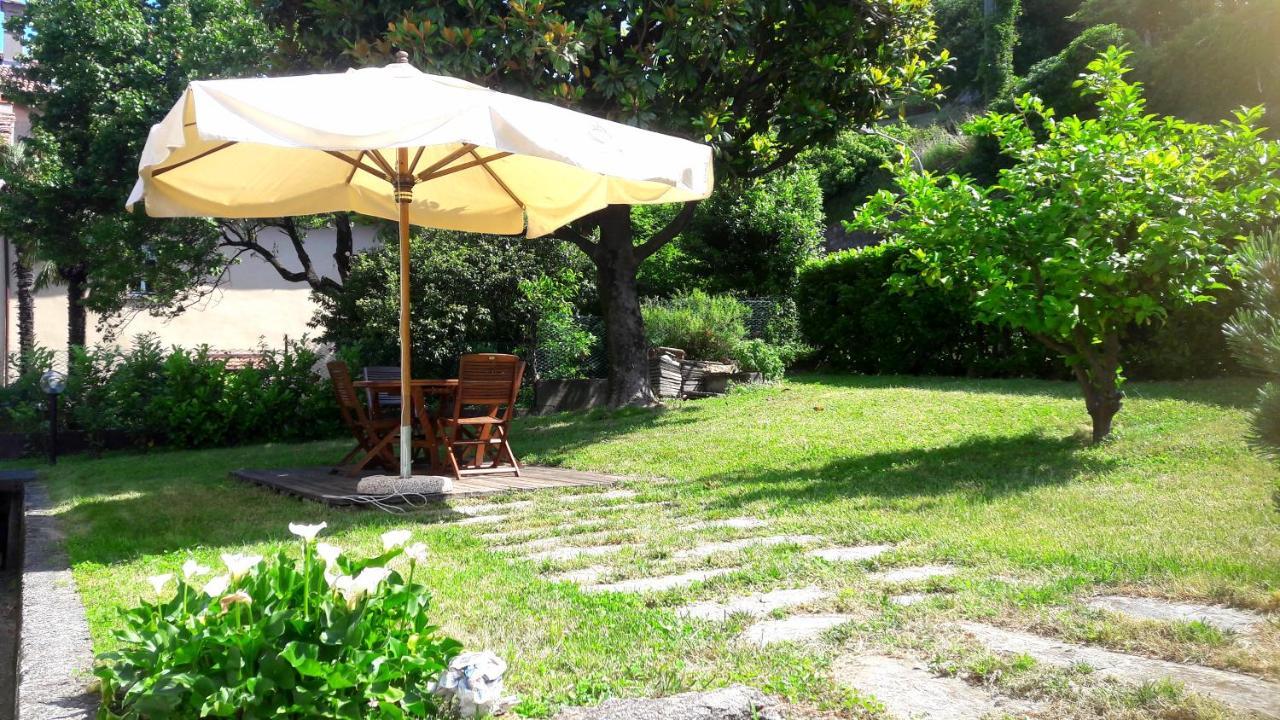Villa Giardino Дервіо Екстер'єр фото
